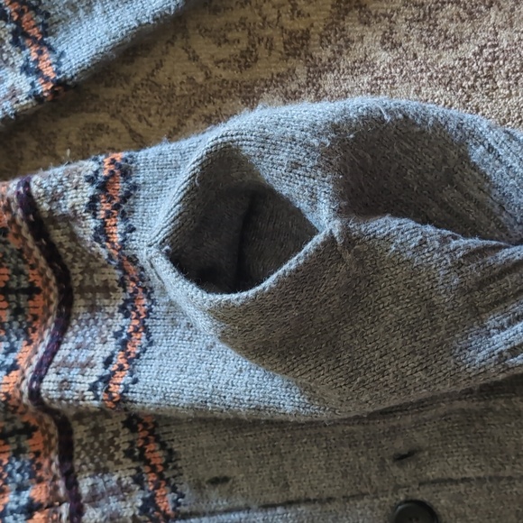 Maroon Grey knitted cardigan, medium by Tokyo Laundry - Picture 5 of 7